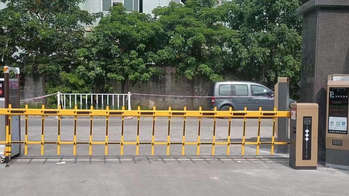 道閘停車系統(tǒng)結構和出入口工作原管理系統(tǒng)